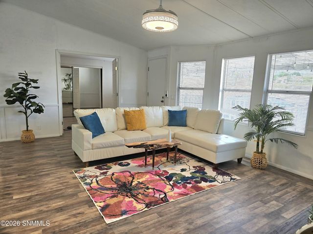 4111 Elks Drive, Las Cruces, NM 88005