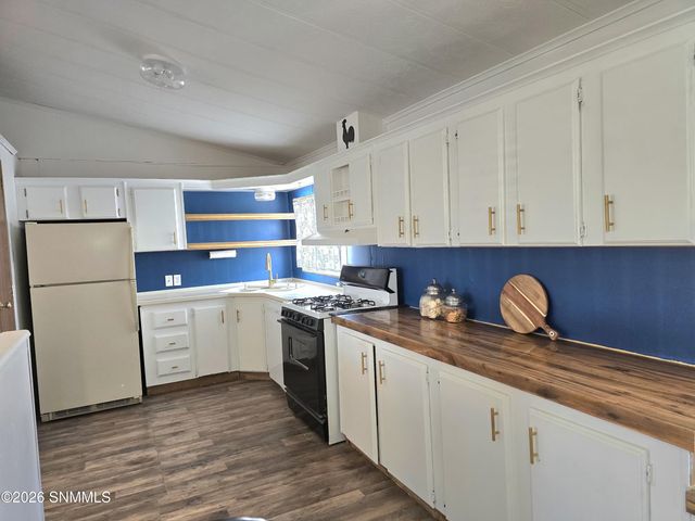 4111 Elks Drive, Las Cruces, NM 88005