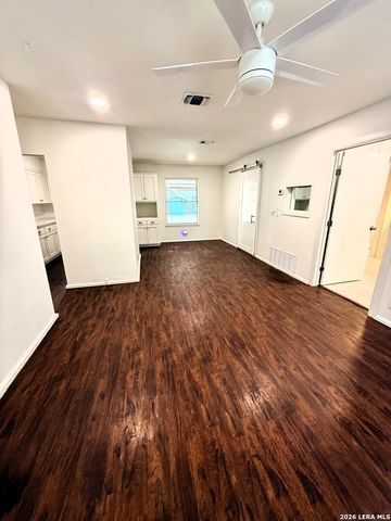 124 Phil Wilson, Boerne, TX 78006