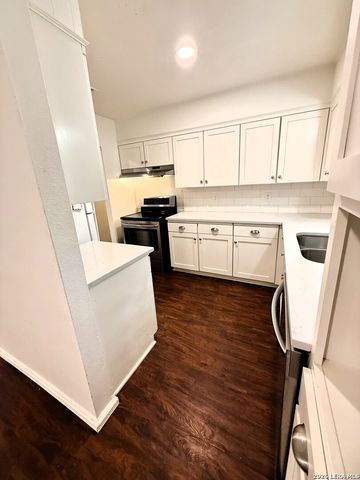 124 Phil Wilson, Boerne, TX 78006