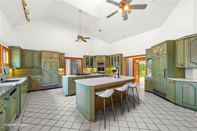 36900 Chester Road, Avon, OH 44011