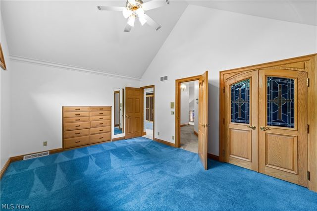 36900 Chester Road, Avon, OH 44011