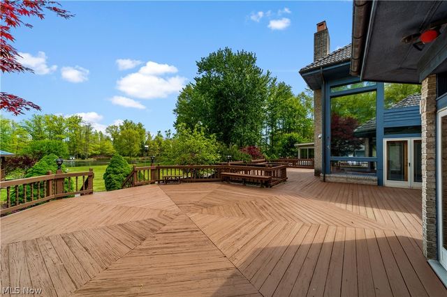 36900 Chester Road, Avon, OH 44011