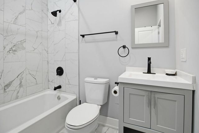 6616 S Normal Boulevard, Chicago, IL 60621