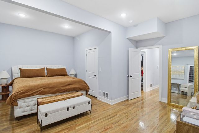 6616 S Normal Boulevard, Chicago, IL 60621