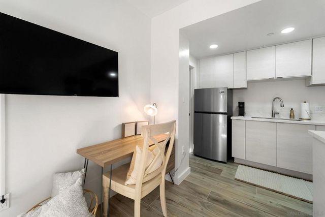 110 Maple, San Diego, CA 92103