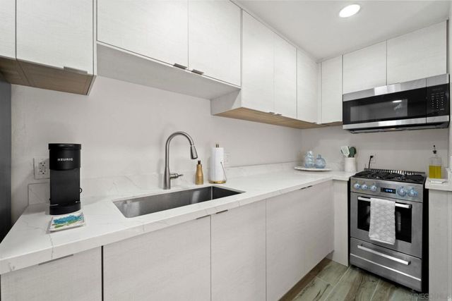 110 Maple, San Diego, CA 92103