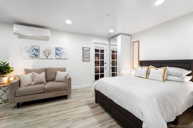 110 Maple, San Diego, CA 92103