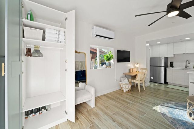 110 Maple, San Diego, CA 92103