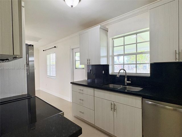 11315 SW 58th Ter ., Miami, FL 33173