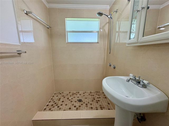 11315 SW 58th Ter ., Miami, FL 33173