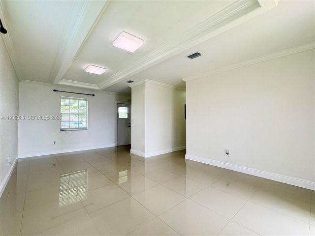 11315 SW 58th Ter ., Miami, FL 33173