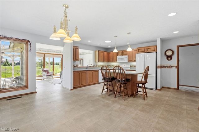 33037 Pebblebrook Drive, North Ridgeville, OH 44039