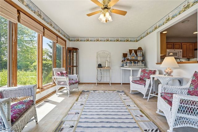 33037 Pebblebrook Drive, North Ridgeville, OH 44039