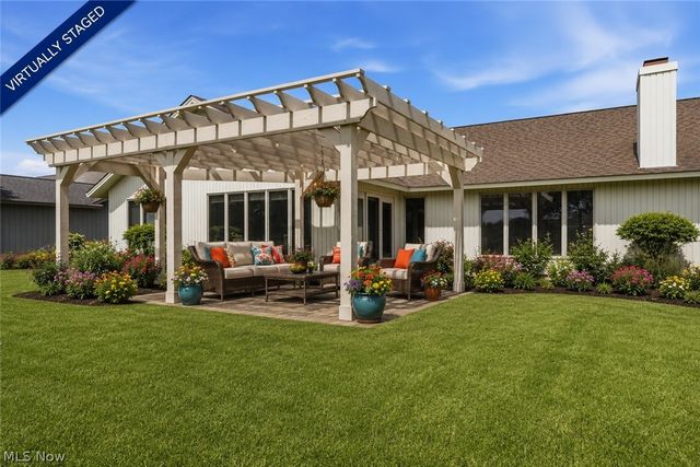 33037 Pebblebrook Drive, North Ridgeville, OH 44039