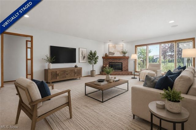 33037 Pebblebrook Drive, North Ridgeville, OH 44039