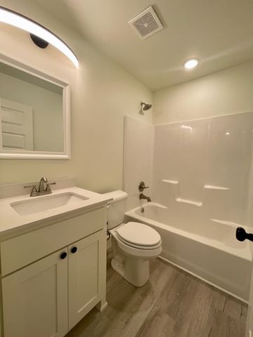 3 Peebles Circle, Bella Vista, AR 72715