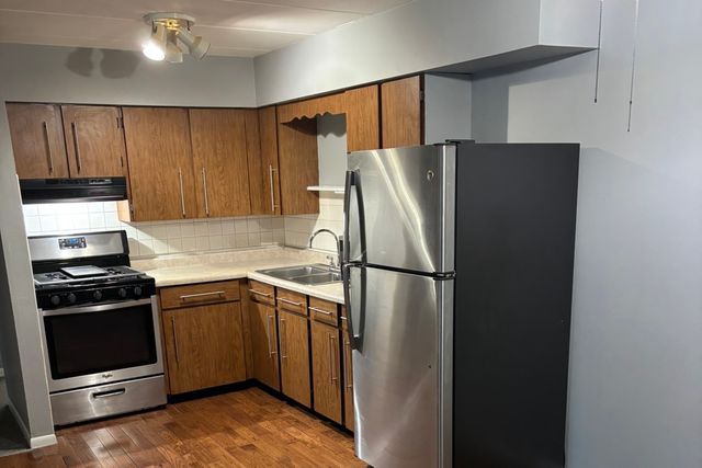 18361 Glen Oak Avenue 1E, Lansing, IL 60438