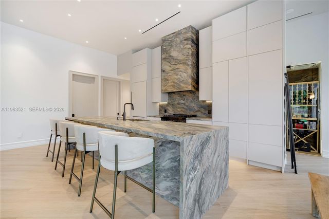 16315 SW 88th Ct, Palmetto Bay, FL 33157