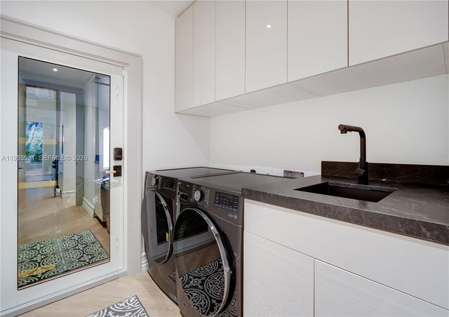 16315 SW 88th Ct, Palmetto Bay, FL 33157