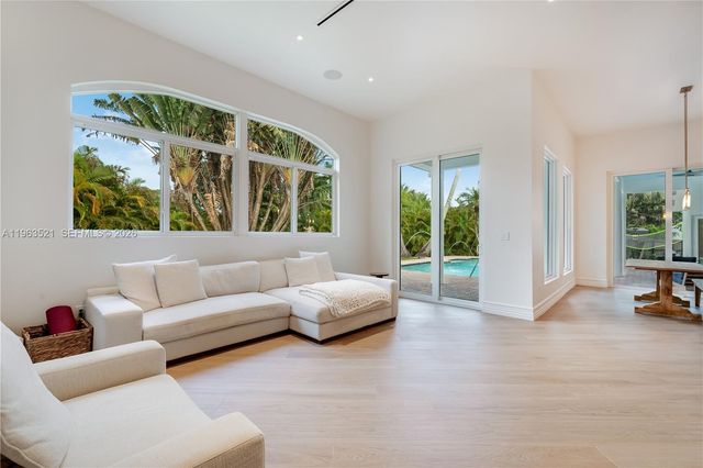 16315 SW 88th Ct, Palmetto Bay, FL 33157