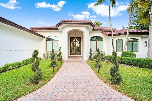 16315 SW 88th Ct, Palmetto Bay, FL 33157