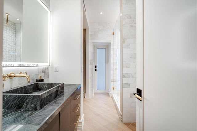 16315 SW 88th Ct, Palmetto Bay, FL 33157