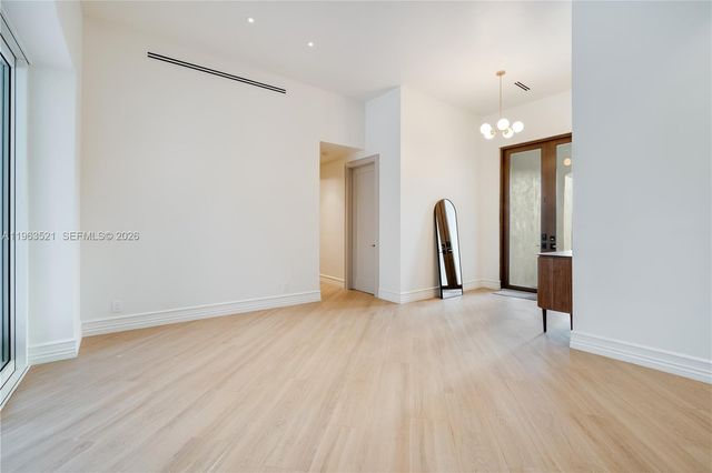 16315 SW 88th Ct, Palmetto Bay, FL 33157