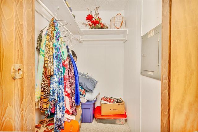 582 Mimosa Dr., Garden City Beach, SC 29576