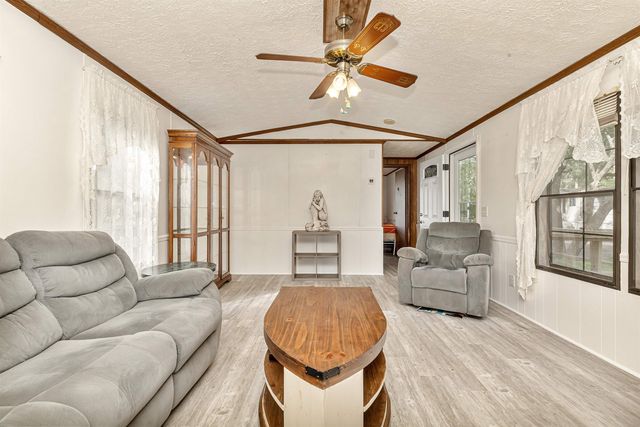 582 Mimosa Dr., Garden City Beach, SC 29576