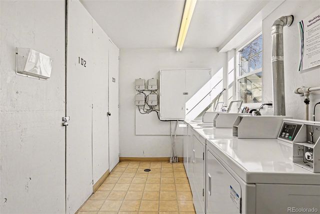 2120 S Vaughn Way 102F, Aurora, CO 80014