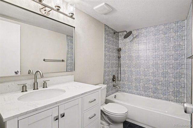 2120 S Vaughn Way 102F, Aurora, CO 80014