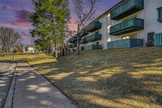 2120 S Vaughn Way 102F, Aurora, CO 80014