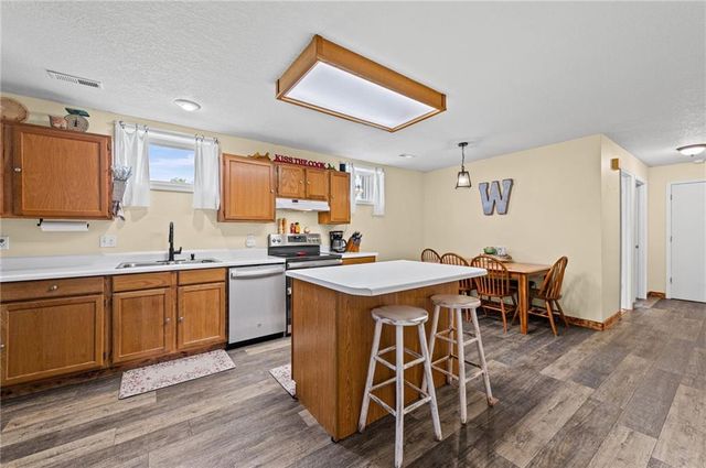 10253 SW Price Drive, Lawson, MO 64062