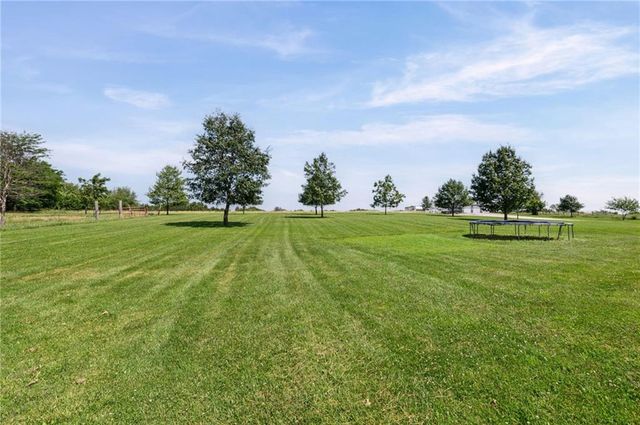 10253 SW Price Drive, Lawson, MO 64062