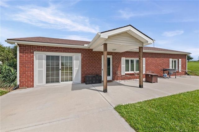 10253 SW Price Drive, Lawson, MO 64062