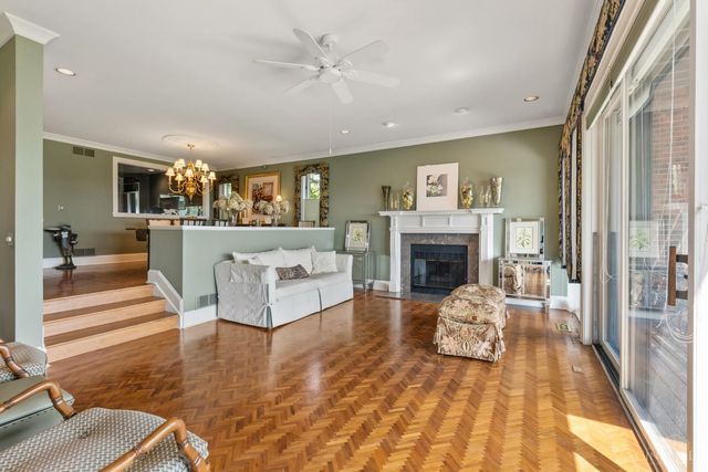 382 Grand Avenue, Cincinnati, OH 45205