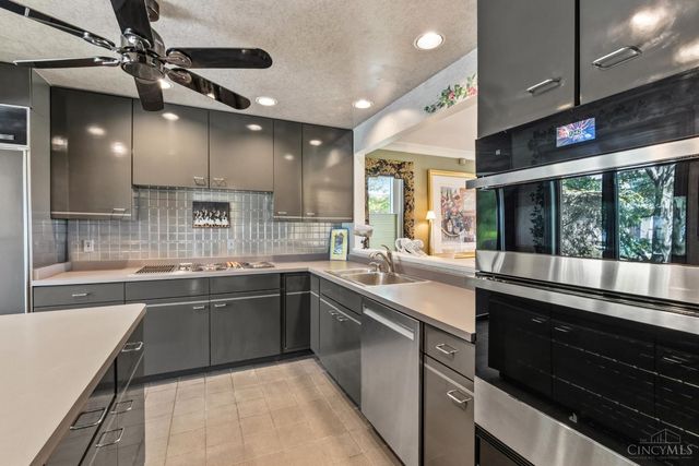 382 Grand Avenue, Cincinnati, OH 45205