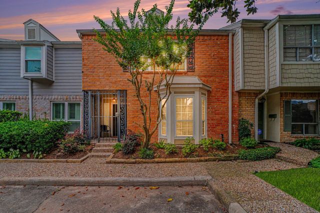 1661 W Sam Houston Parkway S, Houston, TX 77042