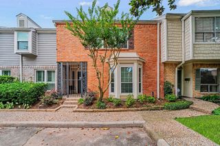 1661 W Sam Houston Parkway S, Houston, TX 77042