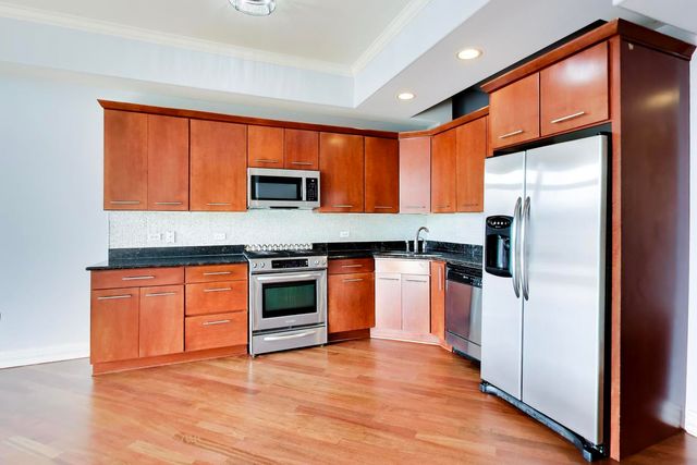 3630 N Harlem Avenue 205, Chicago, IL 60634