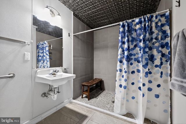 328 ALDEBERAN DR, Sewell, NJ 08080