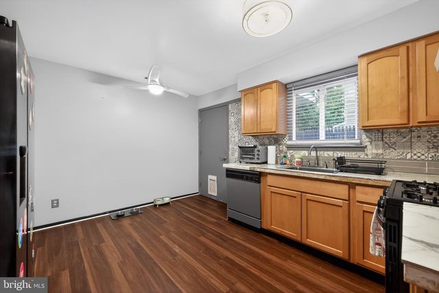 328 ALDEBERAN DR, Sewell, NJ 08080