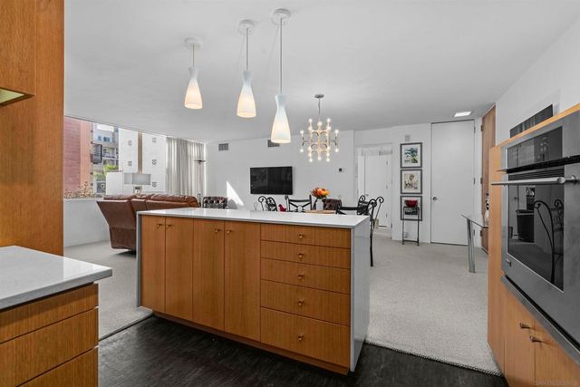 3200 6th Ave 205, San Diego, CA 92103