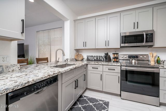 1036 E SUSAN Lane, Tempe, AZ 85288
