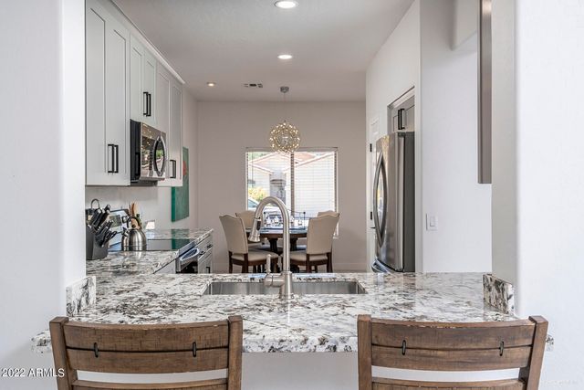 1036 E SUSAN Lane, Tempe, AZ 85288
