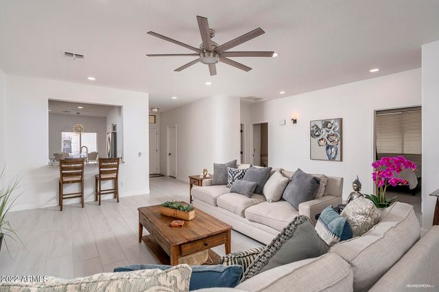 1036 E SUSAN Lane, Tempe, AZ 85288