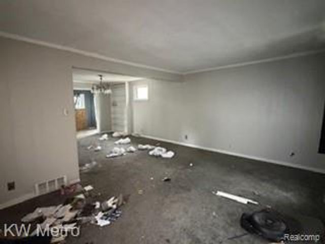 15040 Sussex Street, Detroit, MI 48227