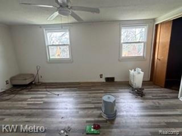 15040 Sussex Street, Detroit, MI 48227