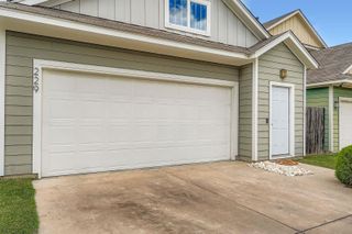 229 Ferrule DR, Kyle, TX 78640